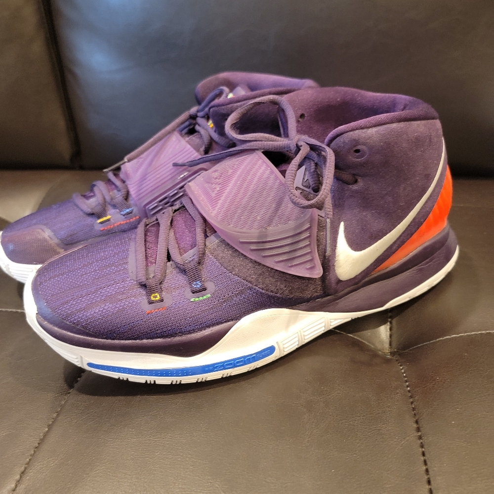 Kyrie Irving 6 Enlightenment. Grand Purple. Size 13. In Good Condition. Without